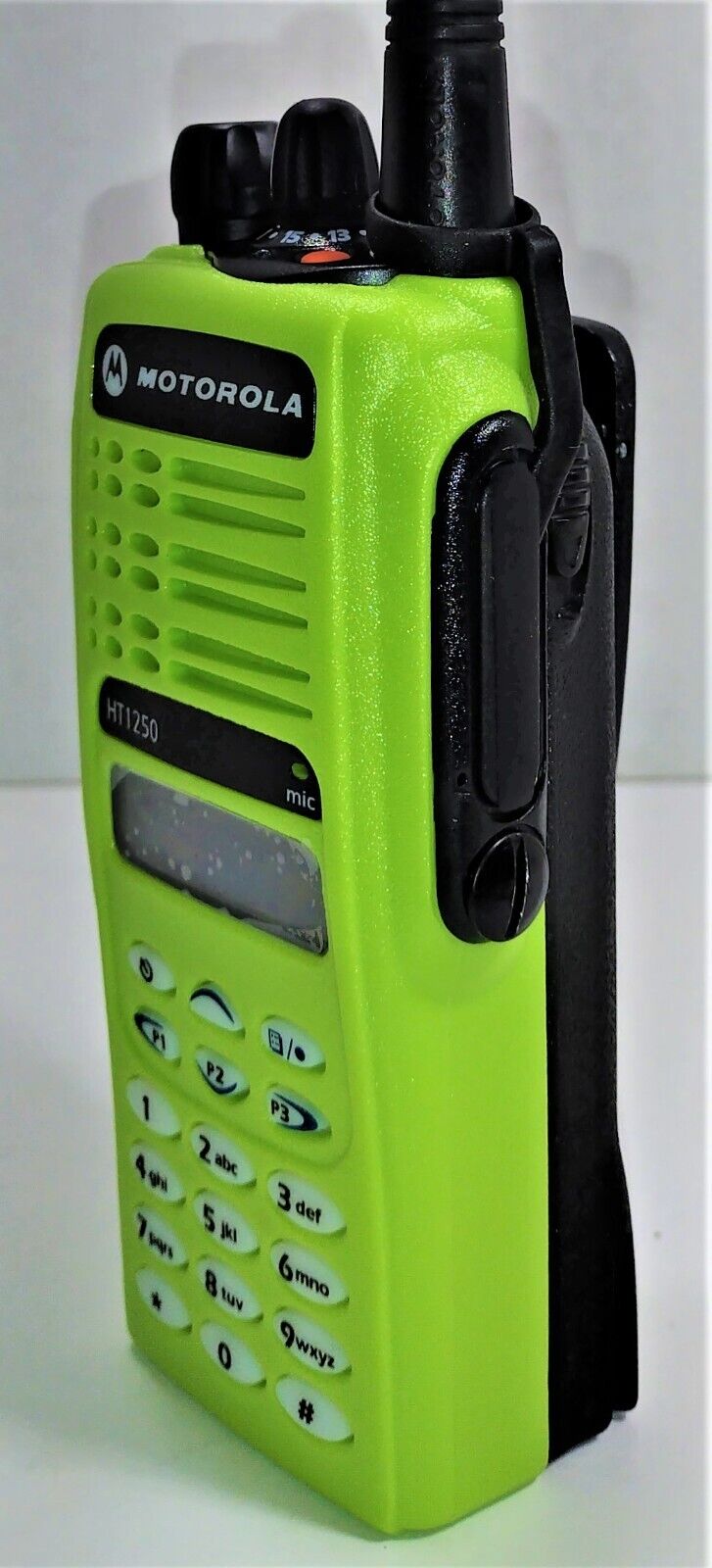 MOTOROLA HT1250 Model III UHF 403-470MHz 128ch 5w Two Way Radio AAH25RDH9AA6AN