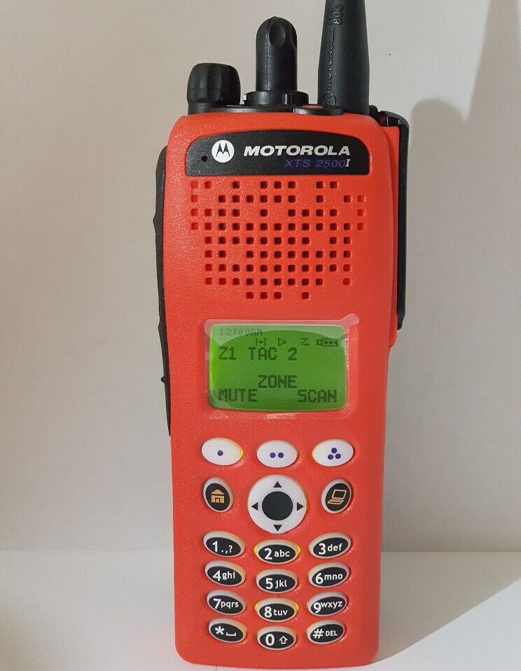 Motorola XTS2500 III 700 800 MHz P25 Digital Trunking Two Way Radio H46UCH9PW7BN