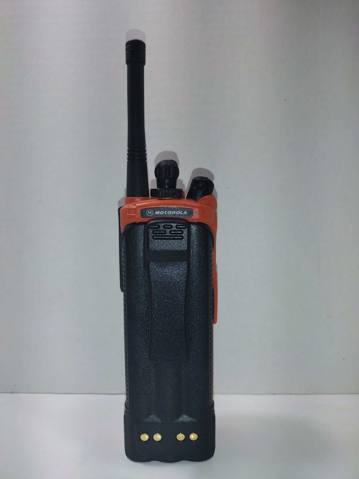 MOTOROLA XTS5000 UHF 380-470mhz P25 TWO WAY DIGITAL RADIO H18QDF9PW6AN ADP P25