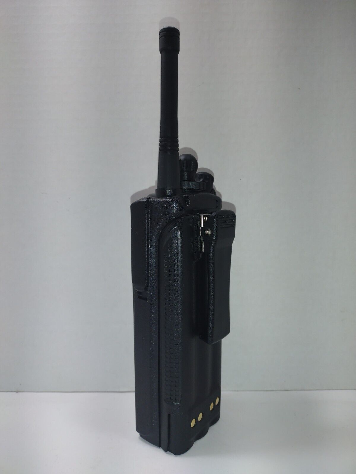 MOTOROLA XTS5000 UHF 380-470mhz P25 TWO WAY DIGITAL RADIO H18QDF9PW6AN ADP P25