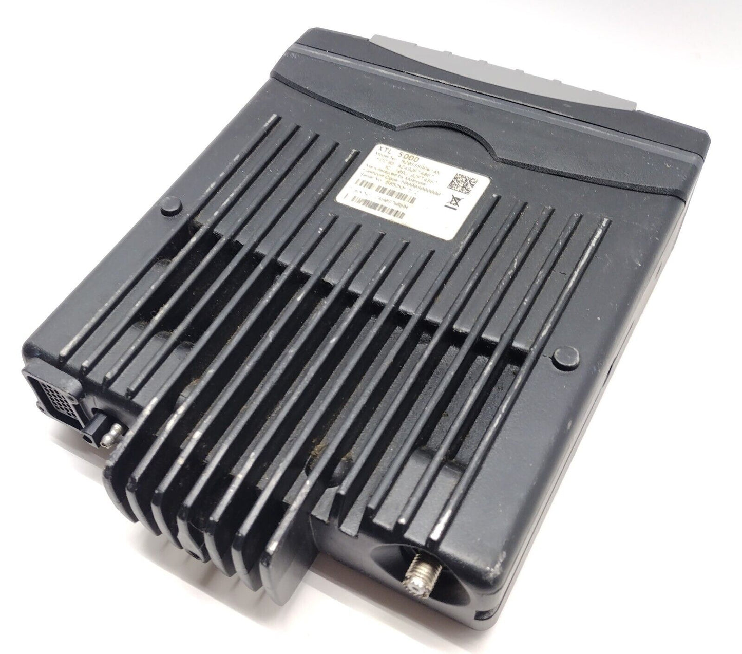 Motorola ASTRO XTL 5000 DIGITAL MOBILE RADIO UHF2 450-520 MHz P25 M20SSS9PW1AN