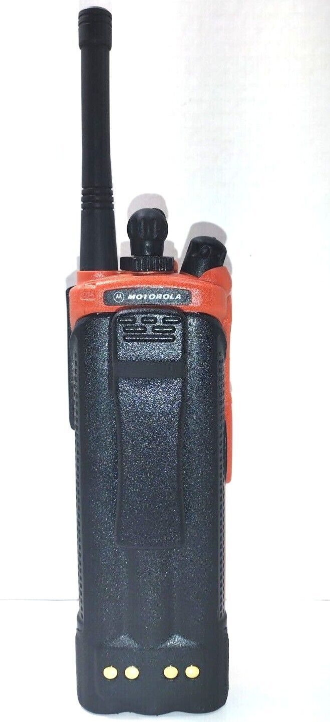 MOTOROLA XTS5000 UHF 380-470mhz P25 TWO WAY DIGITAL RADIO H18QDF9PW6AN W/AES-256