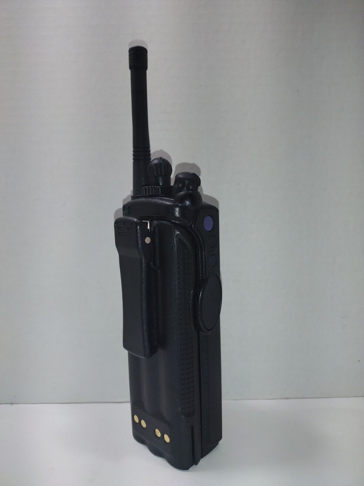 MOTOROLA XTS5000 UHF 380-470mhz P25 TWO WAY DIGITAL RADIO H18QDF9PW6AN ADP P25