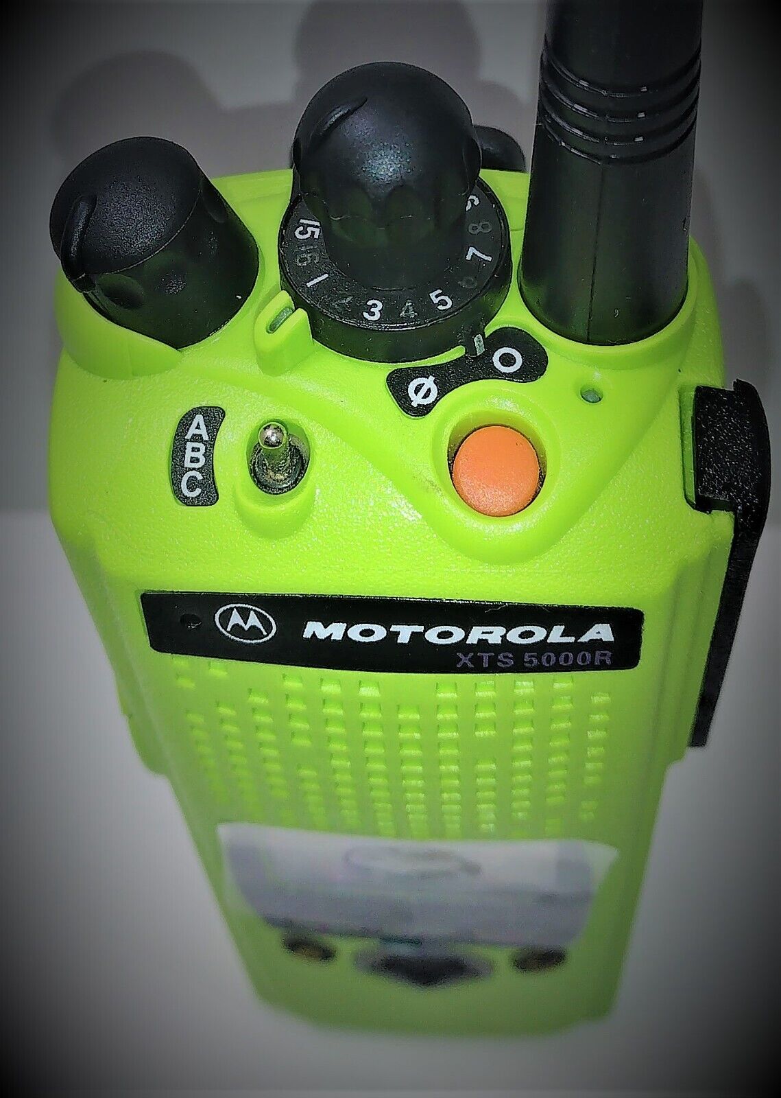 MOTOROLA XTS5000 UHF 380-470mhz P25 TWO WAY DIGITAL RADIO H18QDF9PW6AN ADP P25
