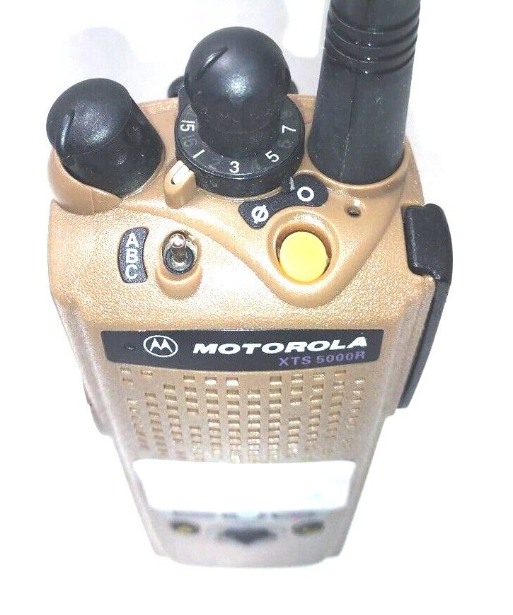MOTOROLA XTS5000 UHF 380-470mhz P25 TWO WAY DIGITAL RADIO H18QDF9PW6AN W/AES-256