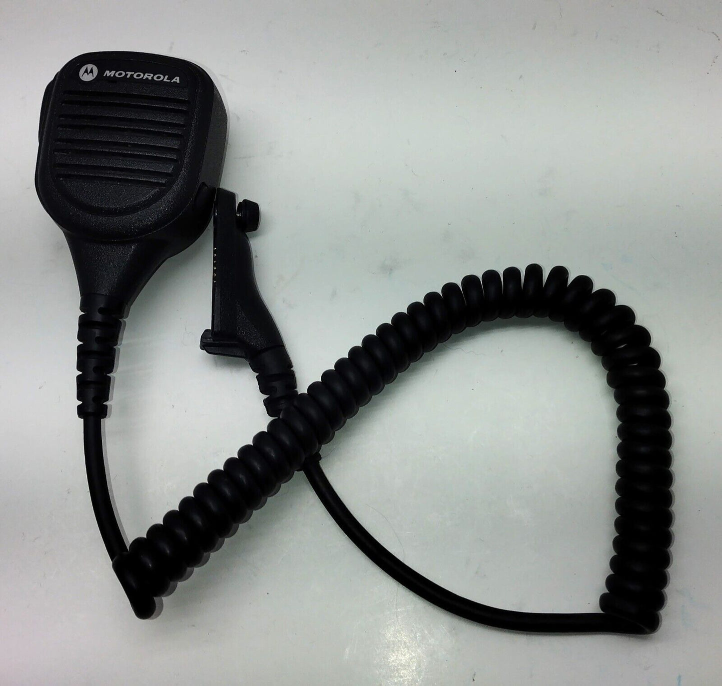 MOTOROLA APX6000XE 700/800 MHZ DIGITAL TWO WAY RADIO P25 TDMA H98UCF9PW6AN ADP
