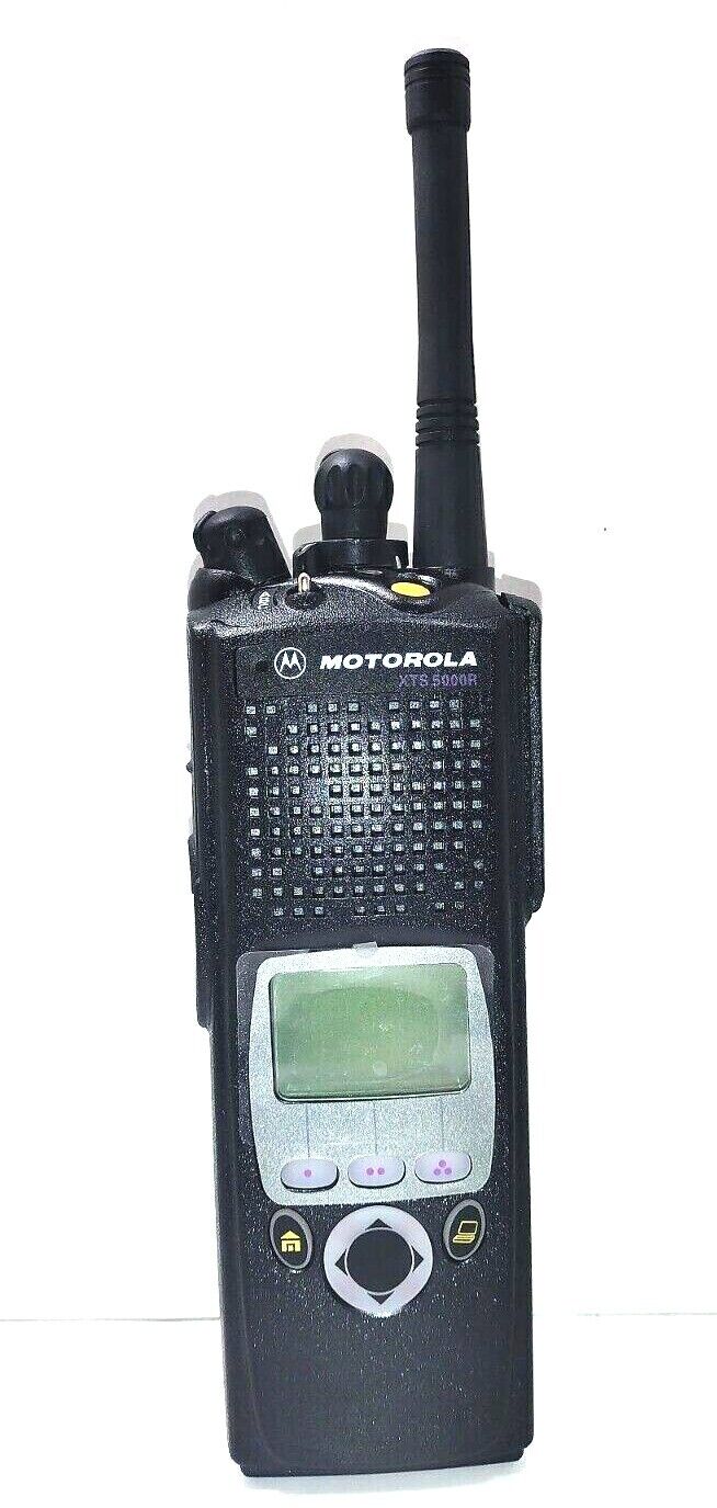 MOTOROLA XTS5000 UHF 380-470mhz P25 TWO WAY DIGITAL RADIO H18QDF9PW6AN W/AES-256