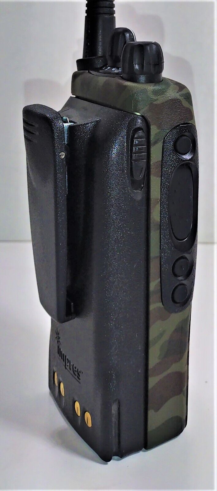 MOTOROLA HT1250 Model III UHF 403-470MHz 128ch 5w Two Way Radio AAH25RDH9AA6AN