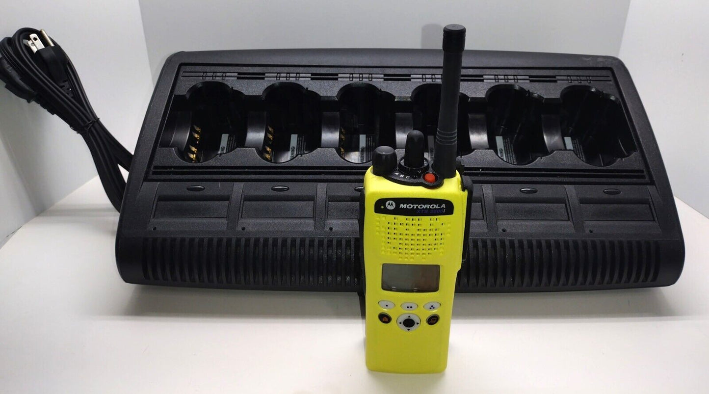 6X Motorola XTS2500 UHF 450-520 MHz Digital Two Way Radio H46SDF9PW6BN P25 ADP