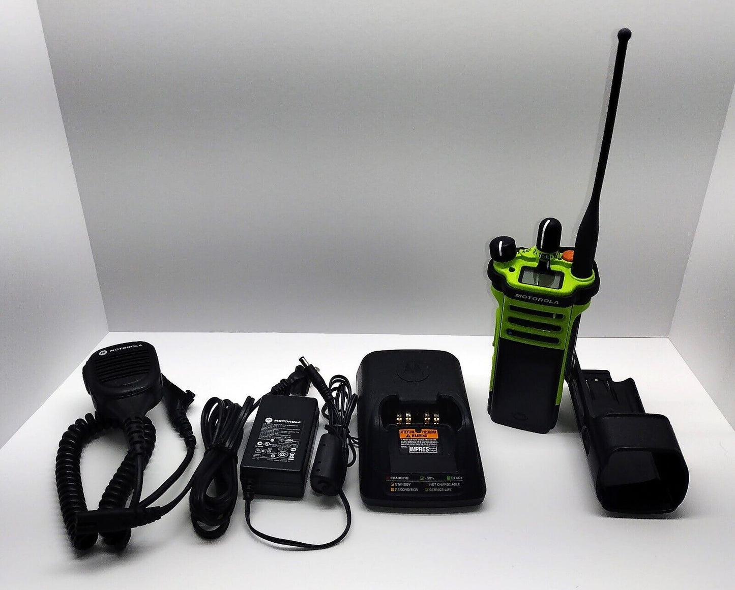 MOTOROLA APX6000XE MOD 2.5 H98UCF9PW6AN 7/800MHZ TWO WAY RADIO P25 ADP