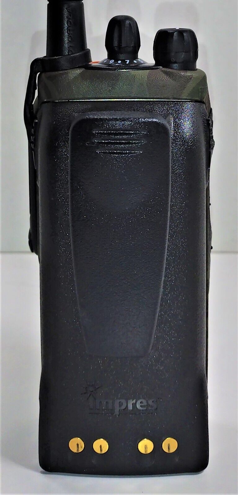MOTOROLA HT1250 Model III UHF 403-470MHz 128ch 5w Two Way Radio AAH25RDH9AA6AN