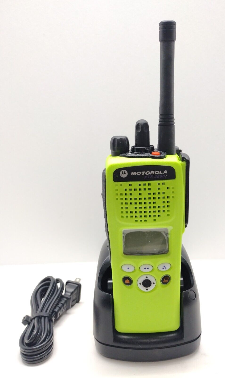 6X Motorola XTS2500 UHF 450-520 MHz Digital Two Way Radio H46SDF9PW6BN P25 ADP