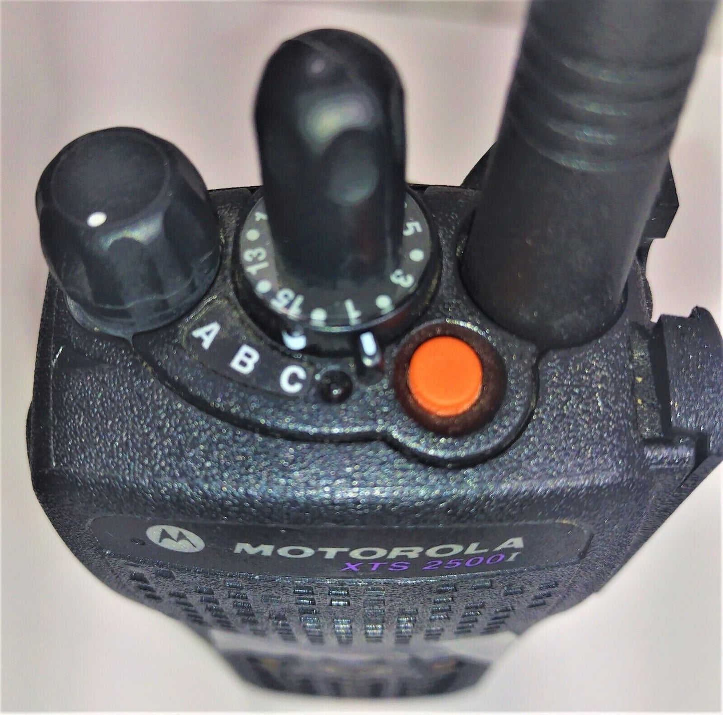 MOTOROLA XTS2500 III VHF H46KDH9PW7BN AES-256 Two Way Radio FPP or Trunking