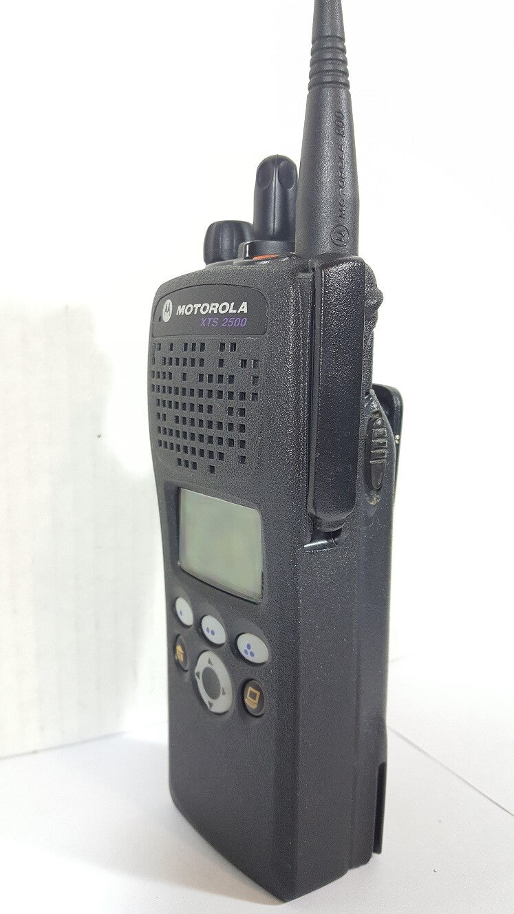 Motorola XTS2500 VHF 136-174MHz P25 AES-256 Two Way Digital Radio H46KDF9PW6BN4
