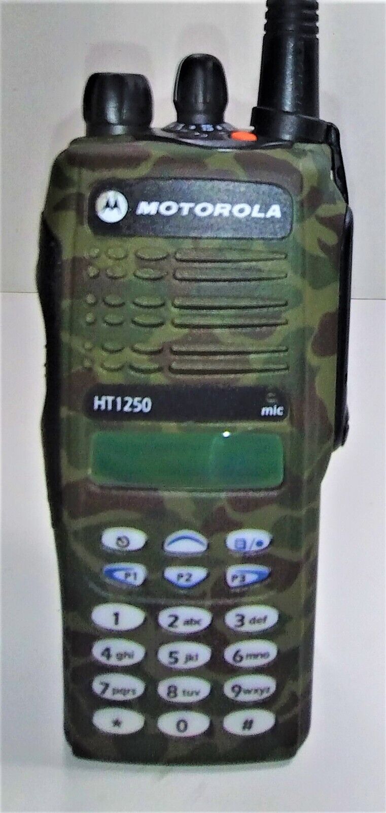 MOTOROLA HT1250 Model III UHF 403-470MHz 128ch 5w Two Way Radio AAH25RDH9AA6AN