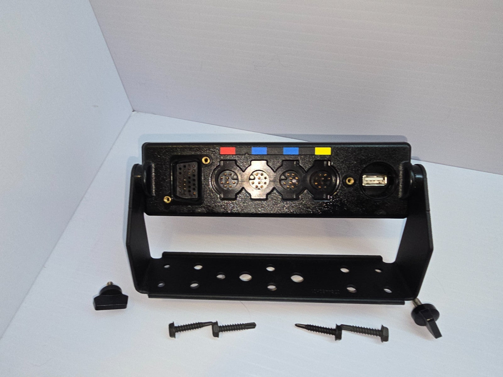 Motorola APX7500 Dual-Band Mobile Radio VHF 800MHz 110W Remote 05  TDMA  AES 2563