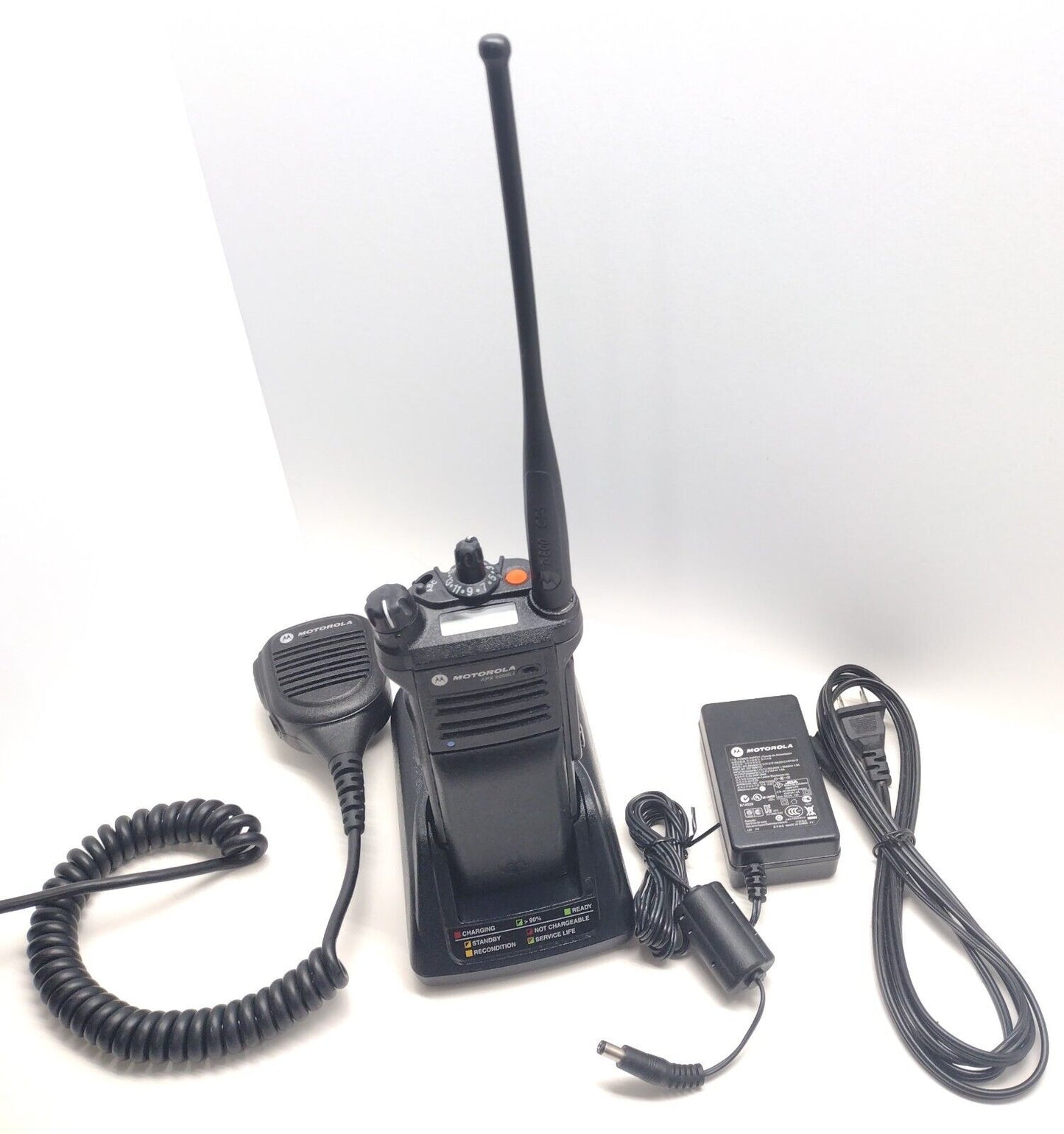 Motorola APX6000 1.5 Digital Two Way Radio P25 TDMA FDMA 7/800MHz H98UCD9PW5AN