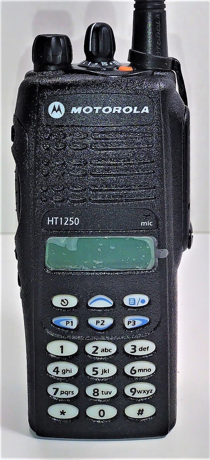 MOTOROLA HT1250 VHF 136-174mhz 128ch 5w Two Way Radio AAH25KDH9AA6AN