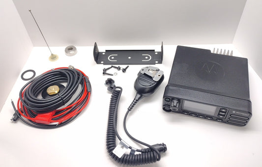 MOTOROLA MOTOTRBO XPR 5550e DIGITAL High Power MOBILE UHF450-512 AAM28TRN9RA1AN0