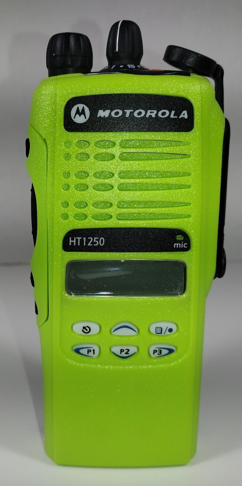 MOTOROLA HT1250 UHF 403-470 MHz Police Fire EMS Two-Way Radio AAH25RDF9AA5AN