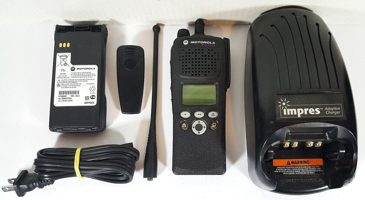 Motorola XTS2500 VHF 136-174MHz P25 ADP Two Way Portable Radio H46KDF9PW6BN1