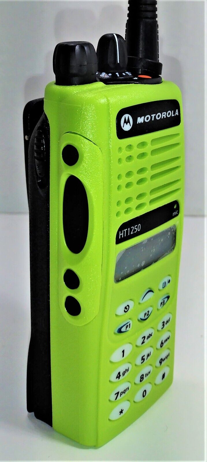 MOTOROLA HT1250 Model III  UHF 403-470MHz 128ch 5w Two Way Radio AAH25RDH9AA6AN