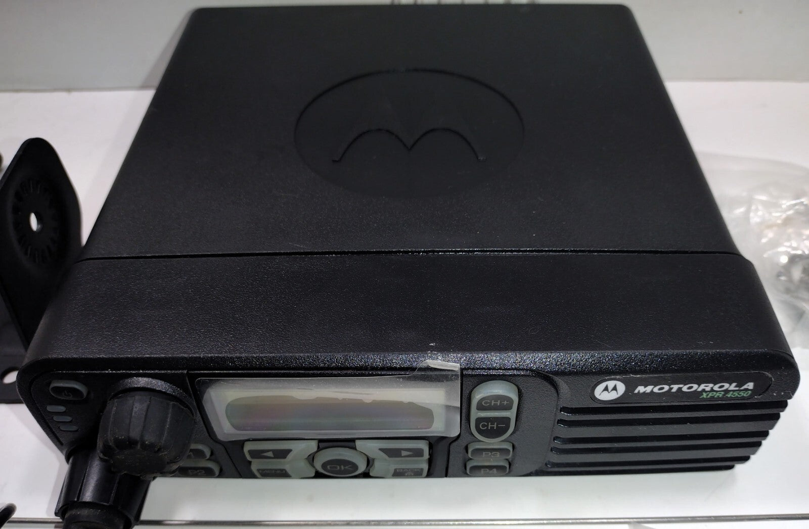 Motorola XPR4550 VHF 136-174 Mobile Two-Way Radio AAM27JQH9LA1AN & ACCESSORY KIT8