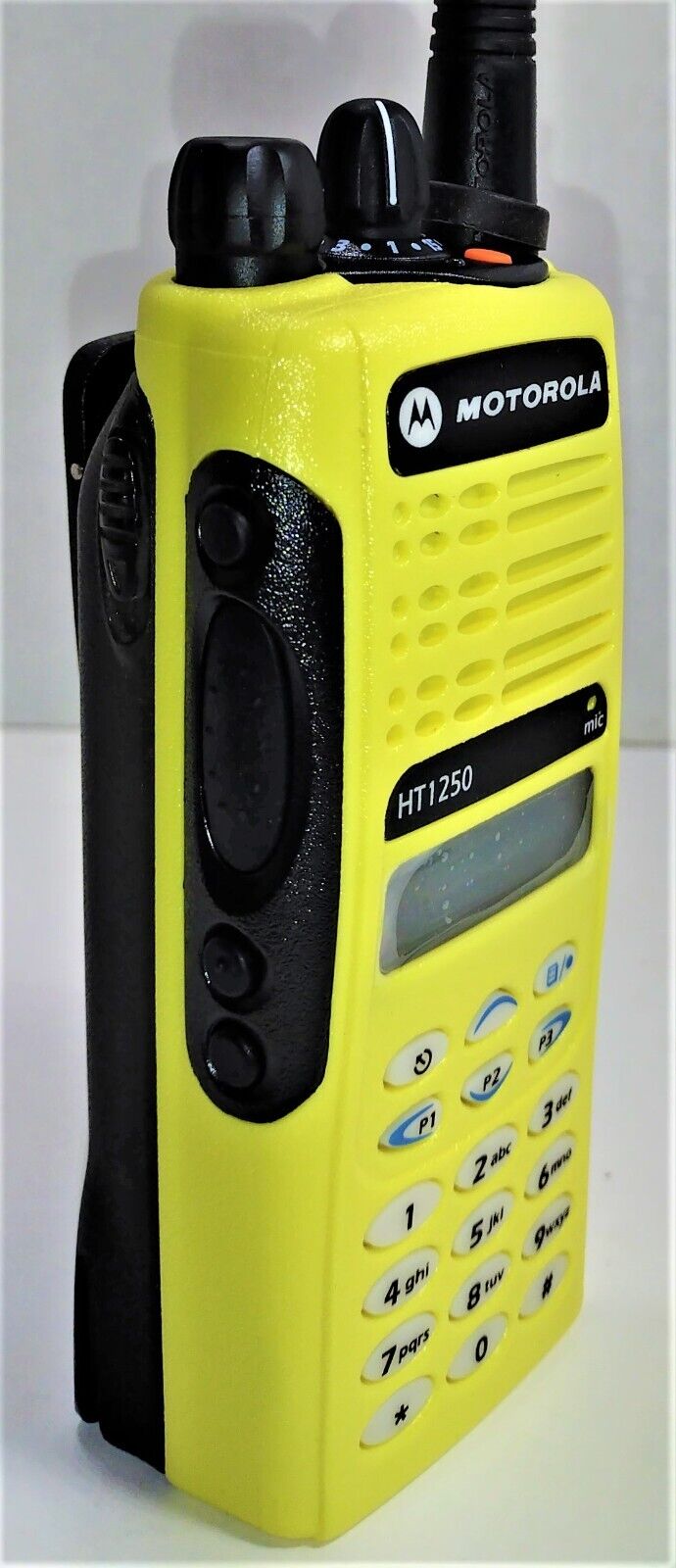 MOTOROLA HT1250 Model III  UHF 403-470MHz 128ch 5w Two Way Radio AAH25RDH9AA6AN