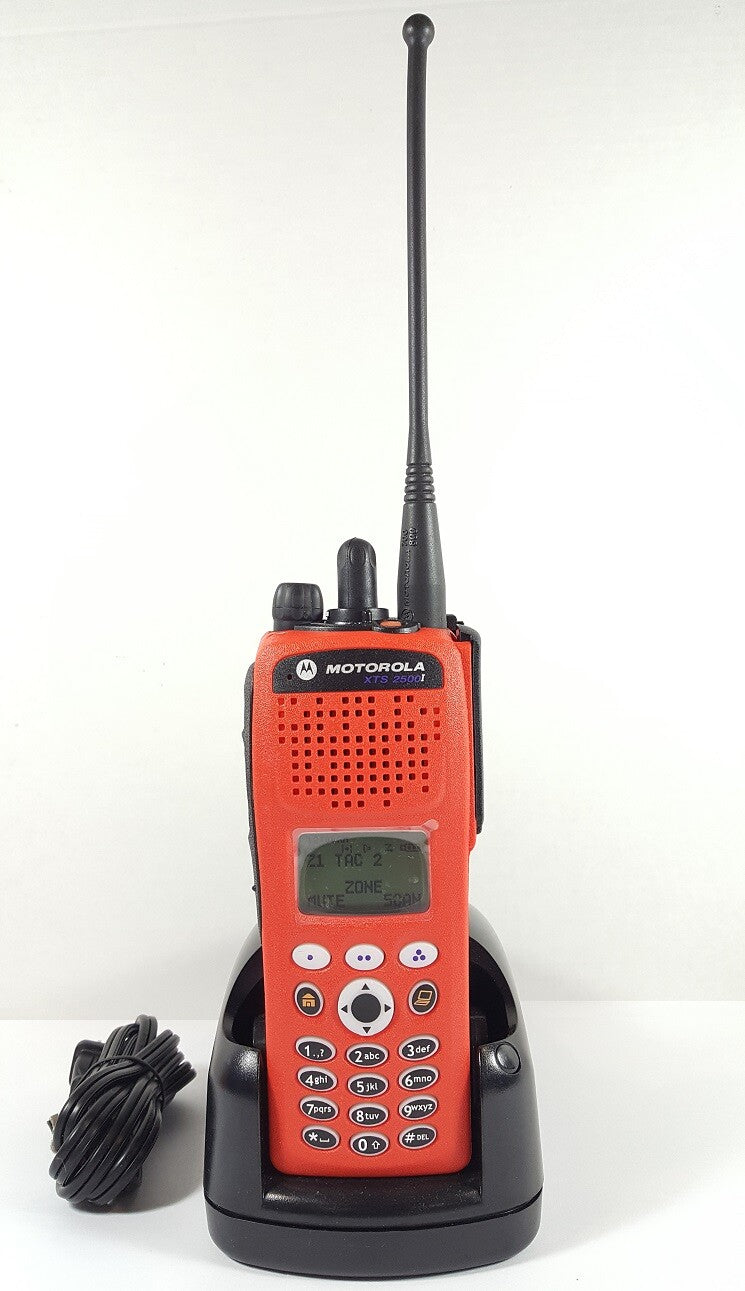 Motorola XTS2500 III 700 800 MHz P25 Digital Trunking Two Way Radio H46UCH9PW7BN0