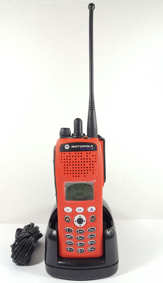 Motorola XTS2500 III 700 800 MHz P25 Digital Trunking Two Way Radio H46UCH9PW7BN0
