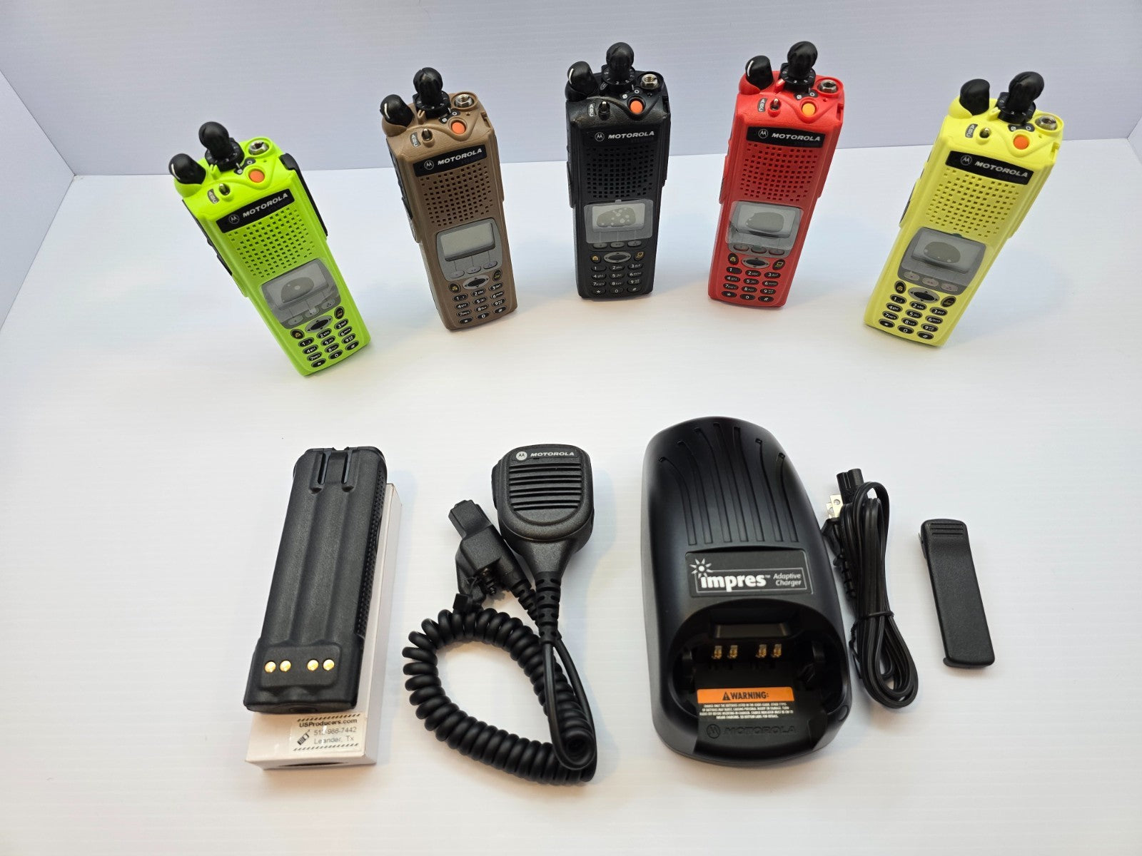 MOTOROLA XTS5000 III 380-470 MHz P25 Police Fire EMS Radio H18QDH9PW7AN with AES5