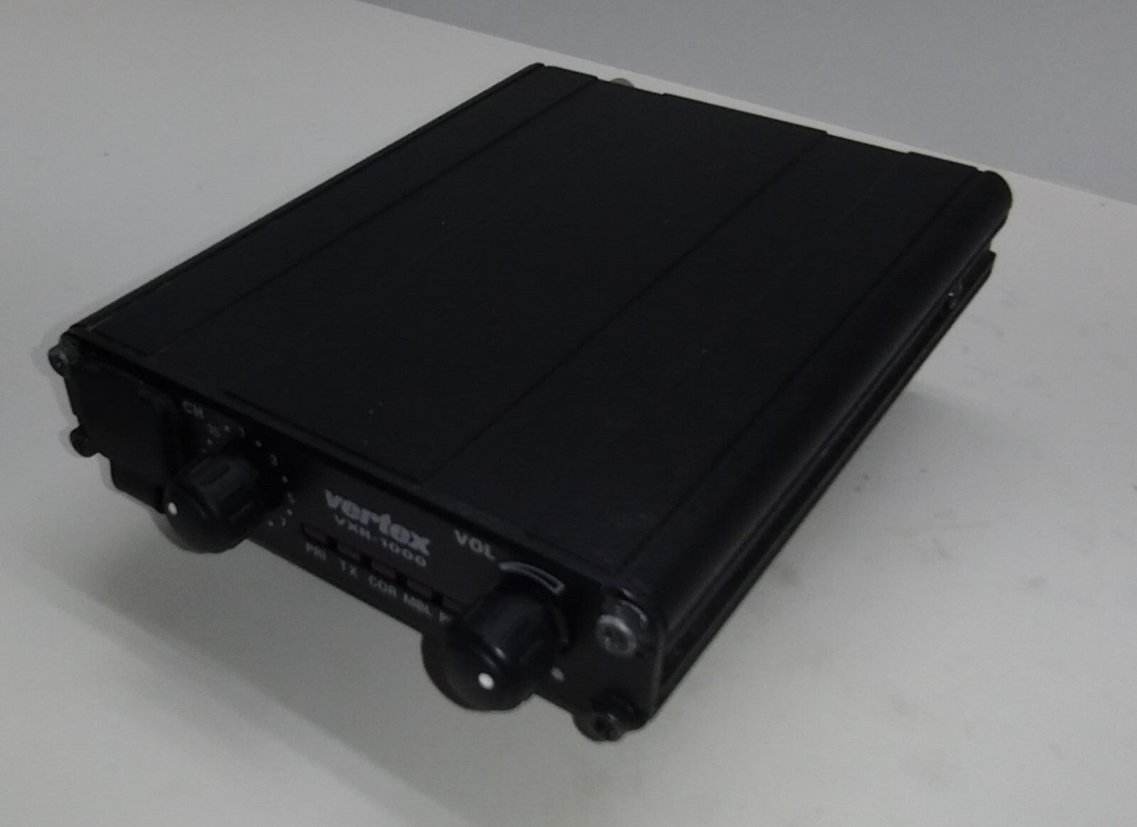 VXR-1000V VHF Motorola Vertex Standard Multi-Channel Vehicular Mobile Repeater1