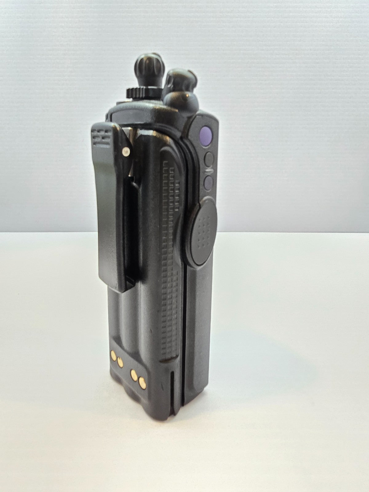 MOTOROLA XTS5000 III VHF AES-256 P25 Digital two way Radio H18KEH9PW7AN OEM case8