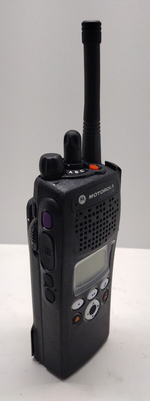 6X Motorola XTS2500  UHF 450-520 MHz Digital Two Way Radio H46SDF9PW6BN P25 ADP