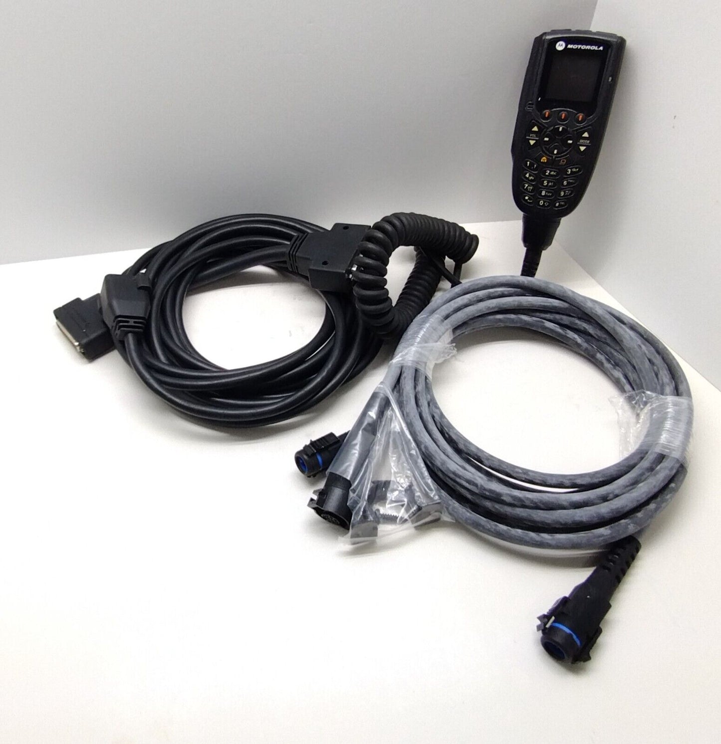 MOTOROLA  HANDHELD 03 Control Head APX8500 APX6500 XTL5000 with accessory cables