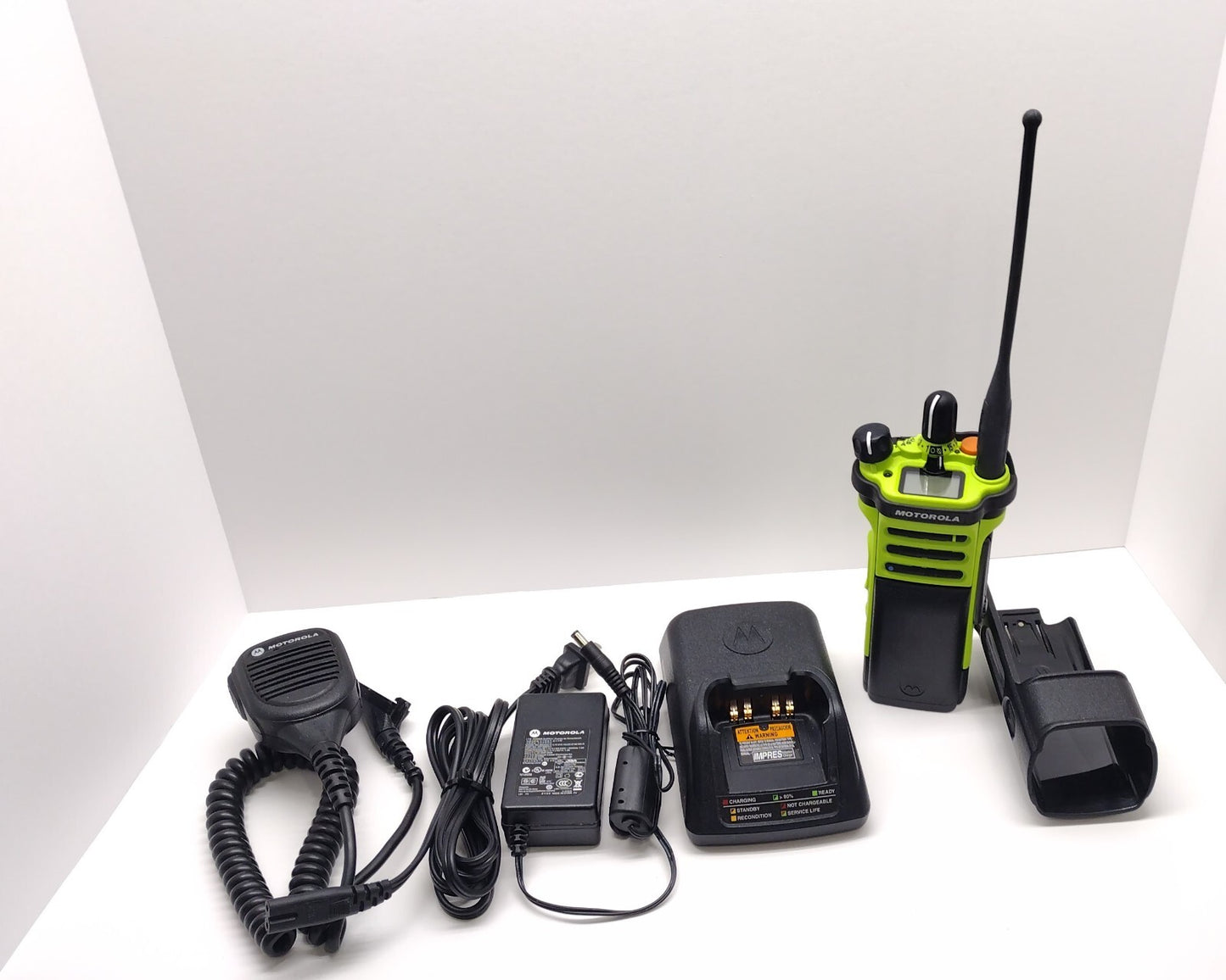 MOTOROLA APX6000XE MOD 2.5 H98UCF9PW6AN 7/800MHZ  TWO WAY RADIO P25 ADP2