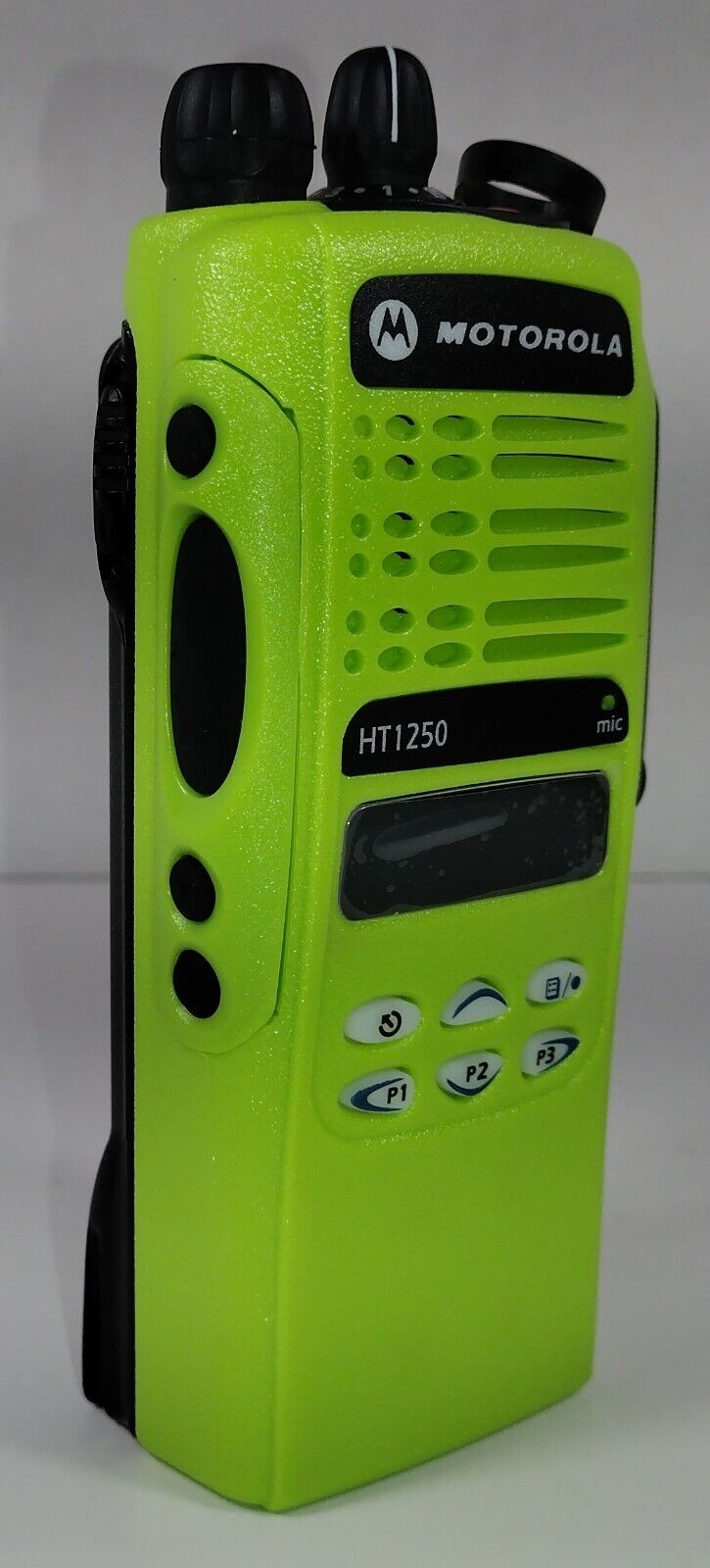 MOTOROLA HT1250 UHF 450-520 MHz Police Fire EMS Two-Way Radio AAH25SDF9AA5AN