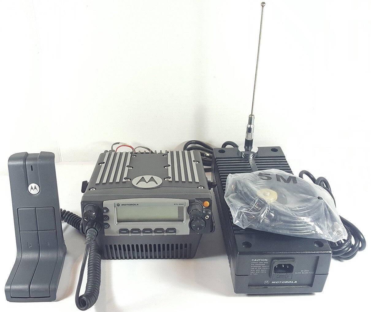 Motorola XTL5000 VHF 136-174 MHz Base Station P25 Digital Radio M20KSS9PW1AN XTL0
