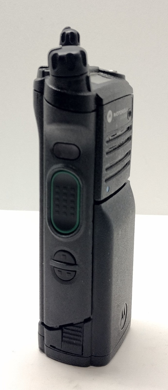 MOTOROLA APX 6000 MOD 2.5 H98UCF9PW6AN 7/800MHZ  TWO WAY RADIO P25 ADP APX600011