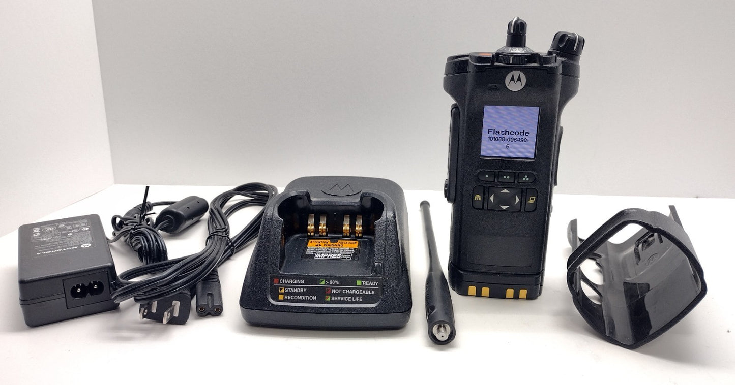 MOTOROLA APX 6000 MOD 2.5 H98UCF9PW6AN 7/800MHZ  TWO WAY RADIO P25 ADP APX60004