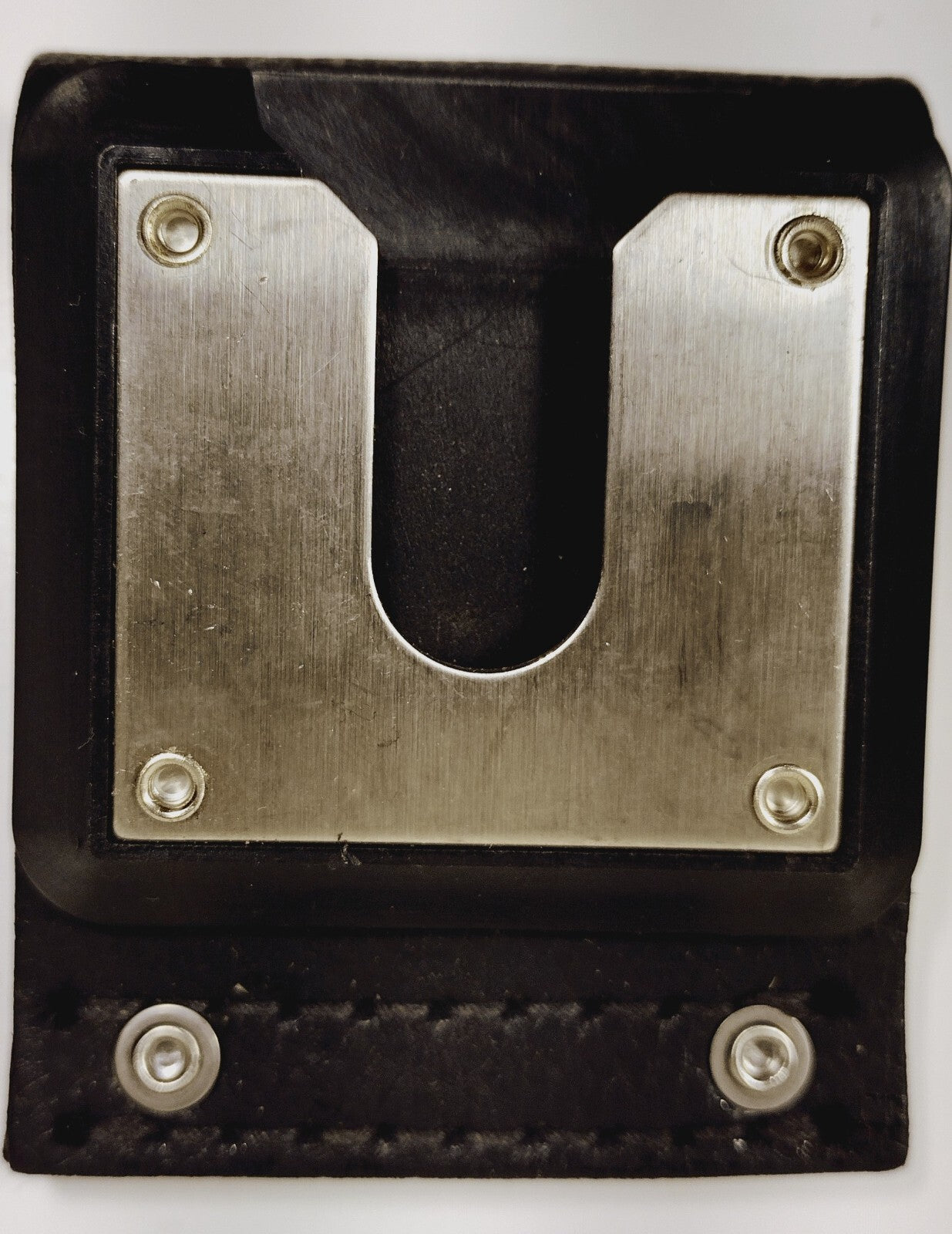 NEW Leather carry case  2.5 inch swivel belt loop for XTS2500 XTS1500 NNTN4116A7