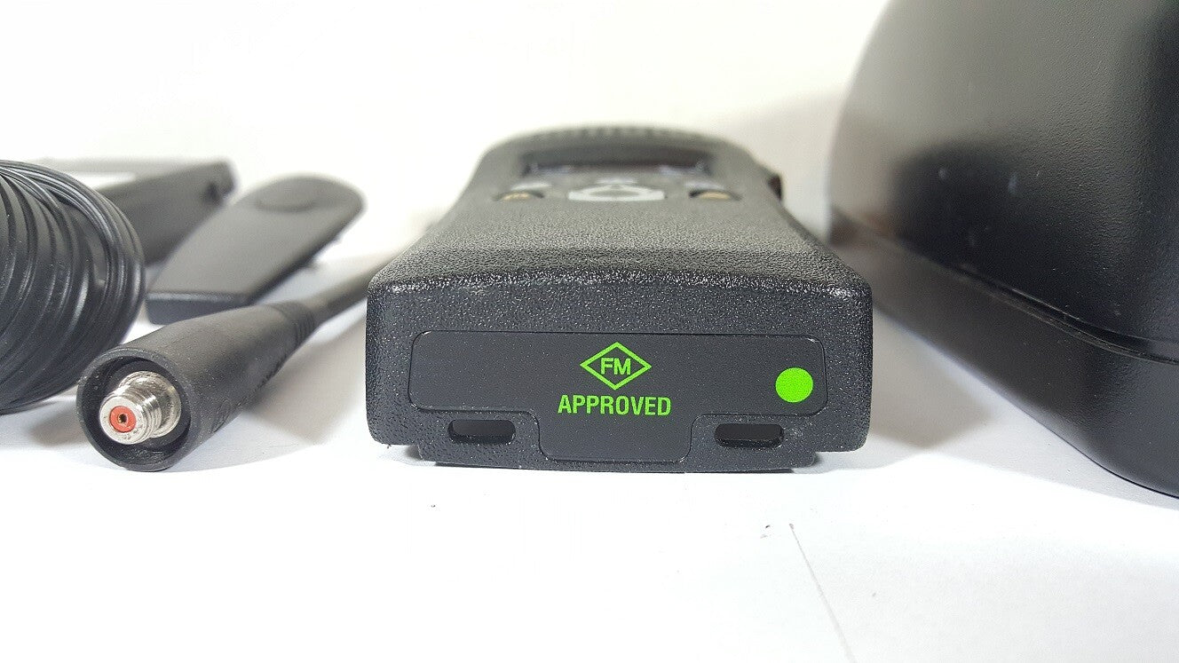 Motorola XTS2500 VHF 136-174MHz P25 AES-256 Two Way Digital Radio H46KDF9PW6BN2