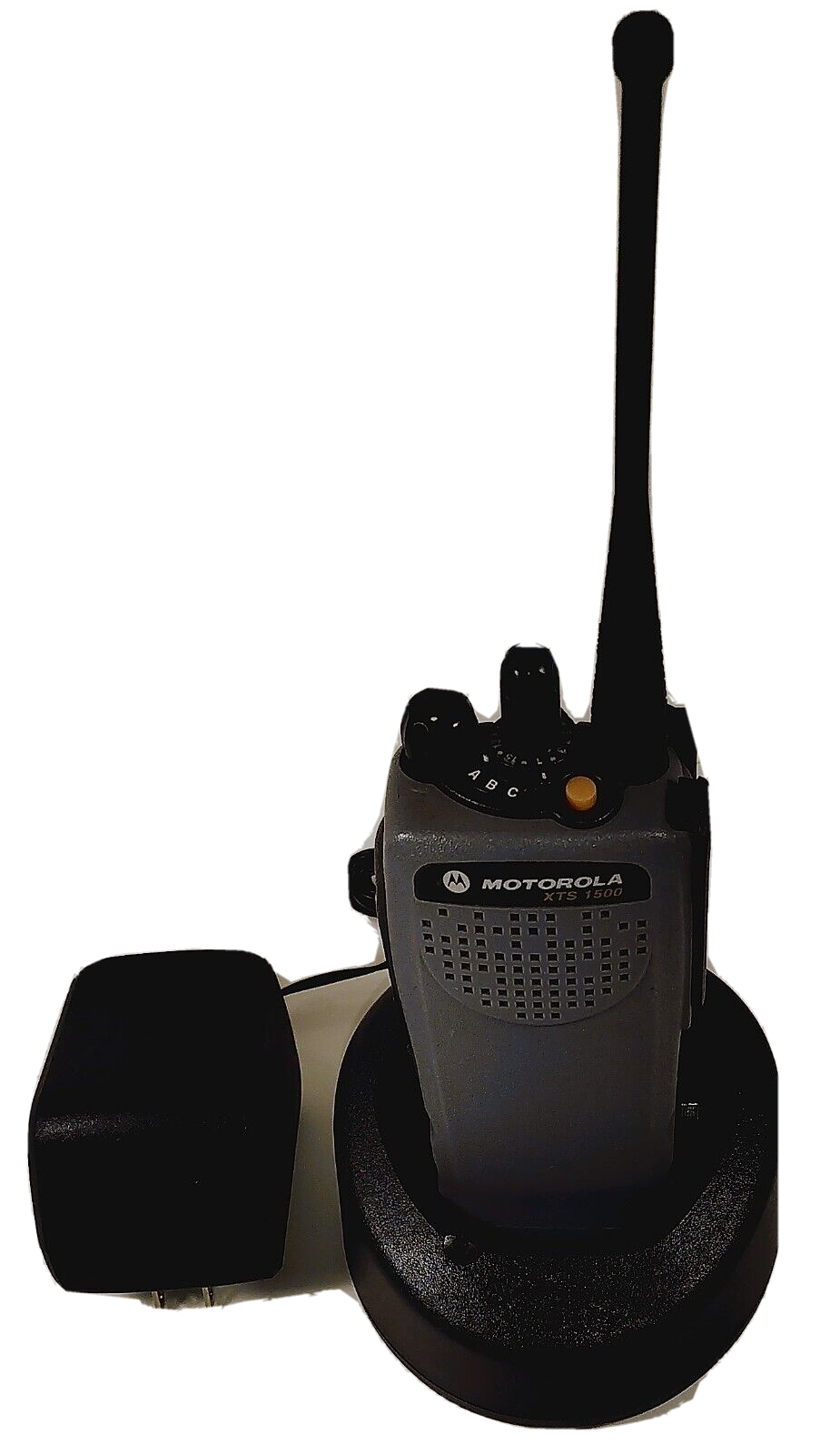Motorola XTS1500 UHF  Digital Handheld Radio UHF R1 380-470 Mhz ADP H66QDC9PW5AN0