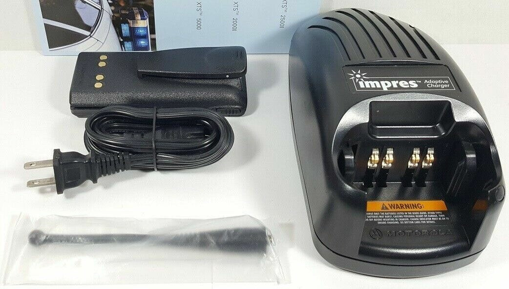 MOTOROLA XTS2500 1.5 UHF 380-470 MHz P25 DIGITAL TWO WAY Radio H46QDD9PW5BN AES1