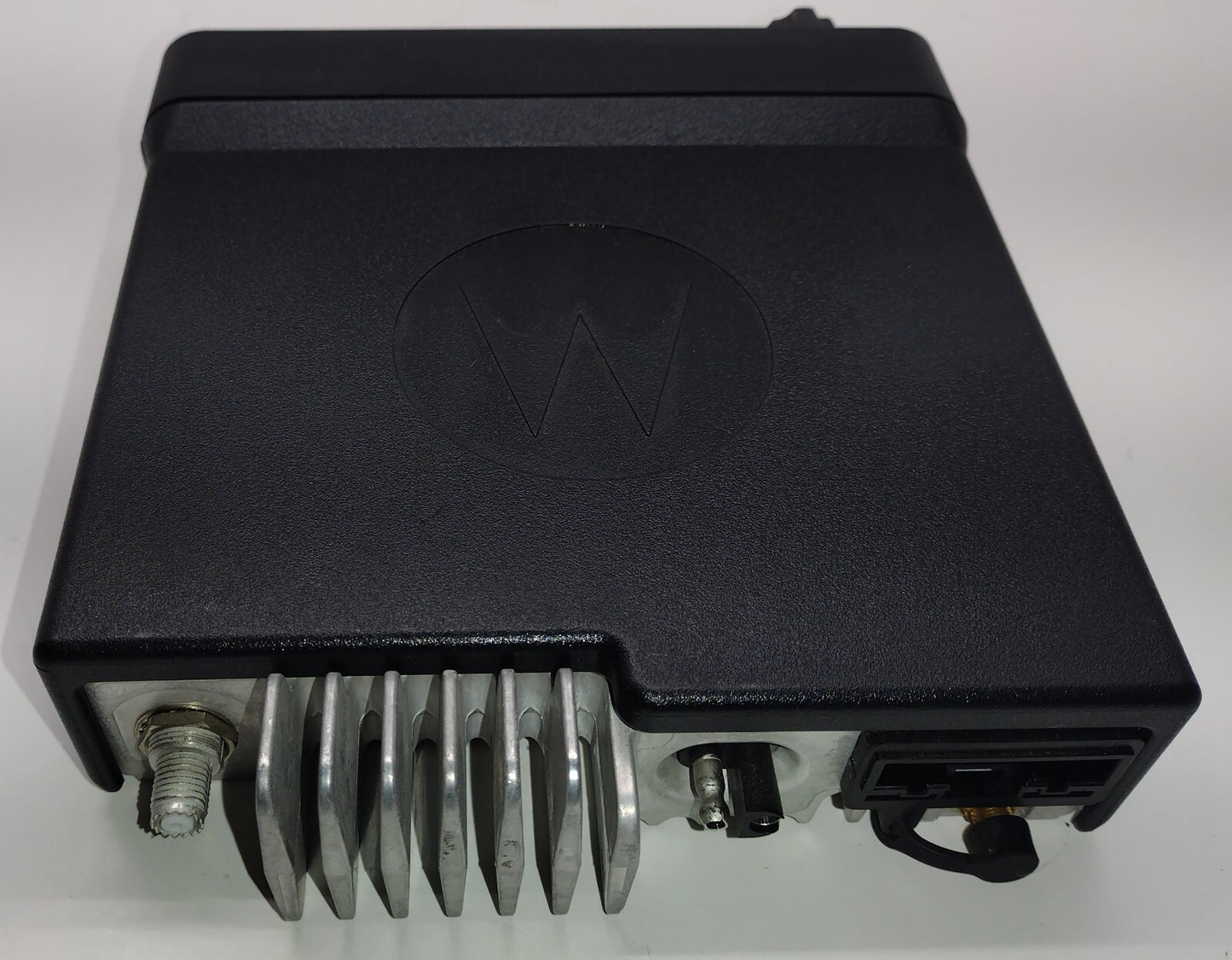 MOTOROLA MOTOTRBO XPR 5550e DIGITAL High Power MOBILE UHF450-512 AAM28TRN9RA1AN13