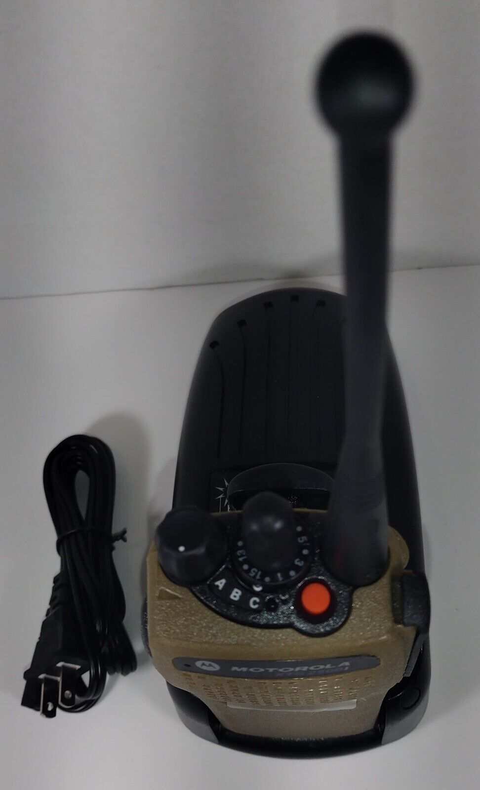 MOTOROLA XTS1500 VHF 136-174MHz SmartZone P25 Digital Two-Way Radio H66KDD9PW5BN