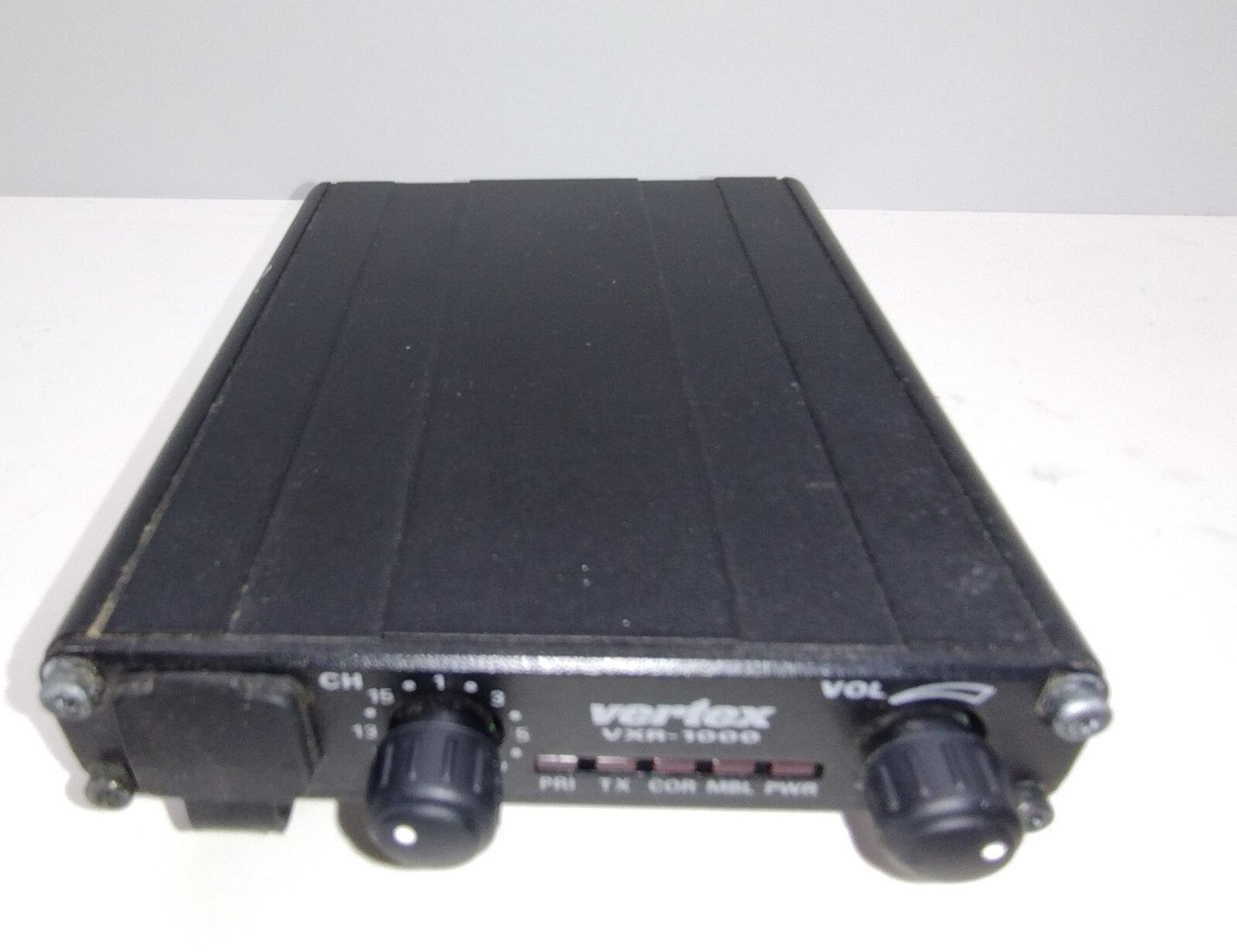 VXR-1000V VHF Motorola Vertex Standard Multi-Channel Vehicular Mobile Repeater0