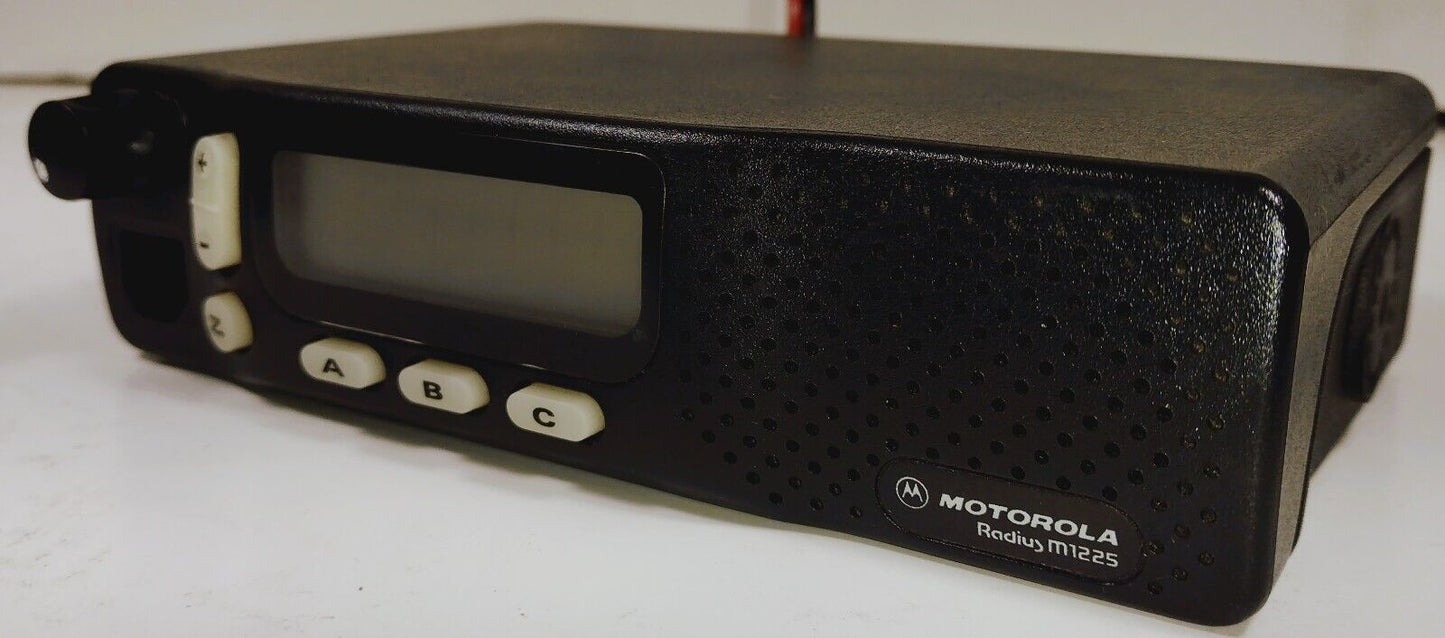 Motorola Radius M1225 Mobile Two Way Radio VHF 150-174 MHz 40W M43DGC90J2AA
